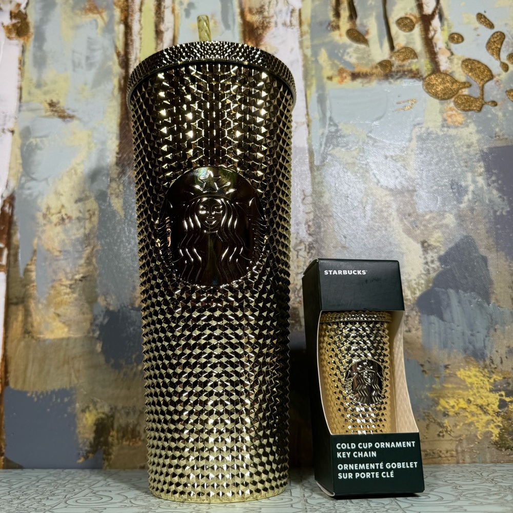 NWT Starbucks Gold Chrome Venti Studded Tumbler and Matching Keychain Bundle